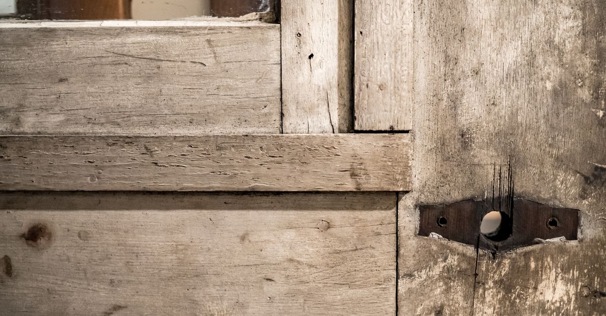 Mortise Lock vs. Cylindrical Lock: Which Belongs in Your Old Saugerties Home? — Saugerties Locksmith
