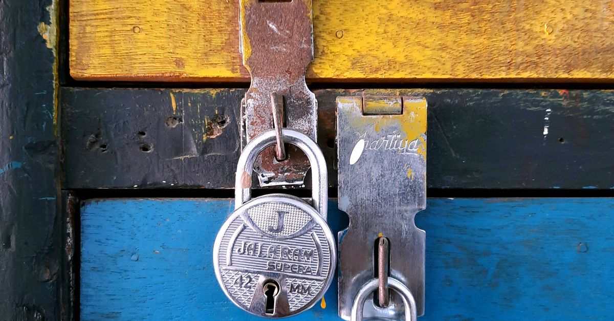 Locked Out in Saugerties? What to Do Before You Call an Emergency Locksmith — Saugerties Locksmith