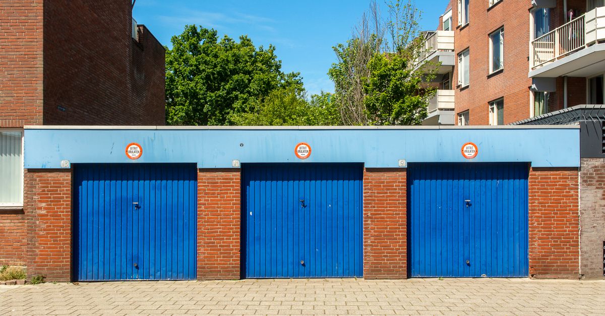 What a Garage Door Lockout Service Actually Involves — Saugerties Locksmith